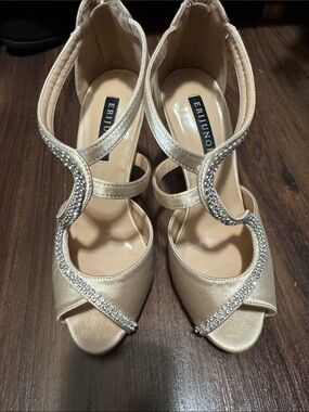 Eri Junior Women's Gold Satin Rhinestone Dress Heels